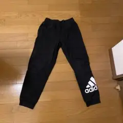 adidasスエットパンツ