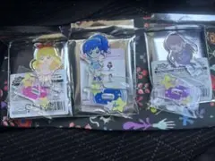 アイカツ 繋がるミニアクリルスタンドA3個セット いちご あおい らん