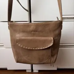 ダコタ　ショルダーバッグ　レディースバッグ　革