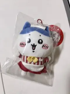 ハチワレ　ちいかわレストラン　ホール担当なマスコット