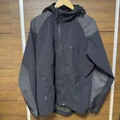 クレッタルムーセン アウトドアウェア