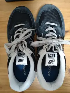New Balanceニューバランス 574 Classicのサムネイル