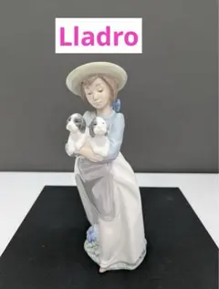 マンドリンを持つニーナ ＃1033 ☆NAO（リヤドロ） スペイン 光沢