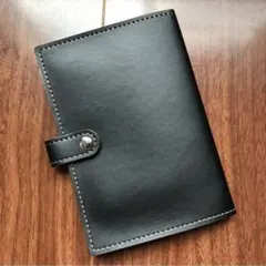 新品 通帳&カードホルダー 黒 ブラック レザー調