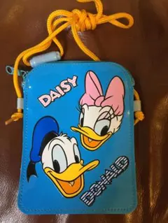 ディズニーランド チケットホルダー ドナルド デイジー
