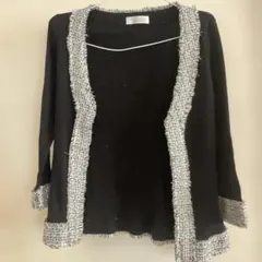 Feroux 黒と白のツイードカーディガン