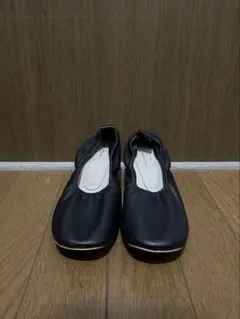 MOHI ギャザーシューズ　ブラック　23.5cm