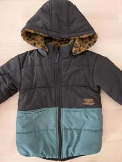 フード付きジャンパー 130cm