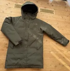 美品　THE NORTH FACE フード付きダウンジャケット