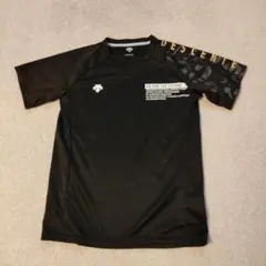 DESCENTE バレーボールシャツ S ブラック　一回着用のみ