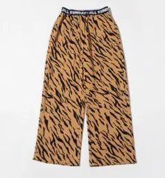 2025年最新】wcj パンツの人気アイテム - メルカリ