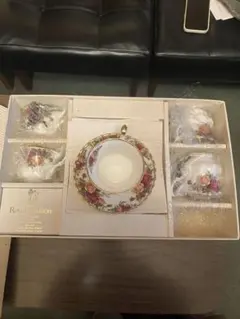 2025年最新】ロイヤルアルバート 皿の人気アイテム - メルカリ