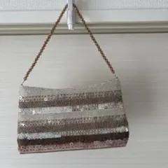 ビーズ装飾 ベージュ系 パーティーバッグ