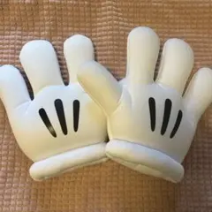 ミッキーマウスの手　グローブ　ミトン　ディズニー