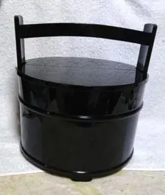 手桶水指　塗師　真塗　内朱　水指　極上品　お茶道具　時代箱付　時代物　漆芸　茶事 道具 ] - 道具 岡本漆専堂造 朱手桶水指（共箱） | ネット
