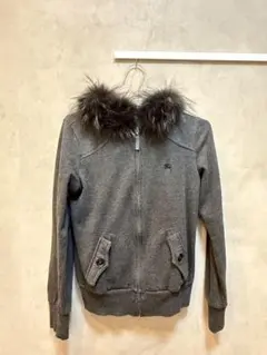 Burberry Blue Label ファー付きジップパーカーのサムネイル