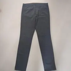 UNIQLO カジュアルパンツ グレー XLサイズのサムネイル