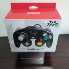 ほぼ新品　ニンテンドー　スマブラブラック　ゲームキューブコントローラー
