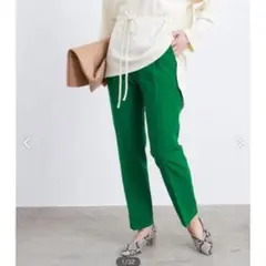 アダムエロペ　スリムスラックス　グリーン テーパードパンツ　34サイズ