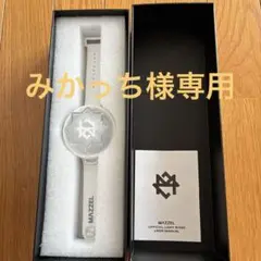 新品未使用★MAZZEL ライトバンド&FC入会特典ポーチ&チャーム MAZZEL ライトバンド☆新品未使用☆FC入会特典ポーチ&チャーム