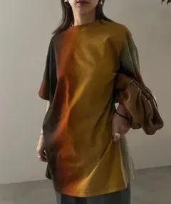 Ameri グラデーションオーバーサイズTシャツ　半袖のサムネイル