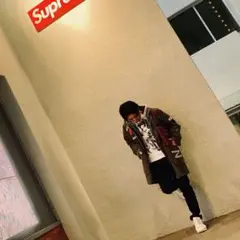 【イタリア製】TRACT 白雪姫 グラフィックパーカー