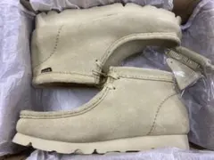 Clarks × BEAMS 別注 Wallabee Boot GORE-TEX