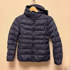 ユニクロ　ウルトラライトダウン　ネイビー フード付き