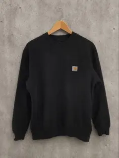 Carhartt ブラック クルーネック トレーナー
