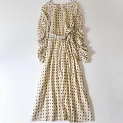 【新品未使用品】Sara mallika サラマリカ ワンピース 黄 総柄 2025年最新】sara mallika ワンピースの人気アイテム - メルカリ