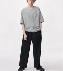 【新品】GU　バレルレッグスラックス　M　黒　股下補正あり　ユニセックス