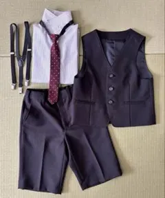 キッズフォーマルスーツ 黒 100cm~ ネクタイ付き