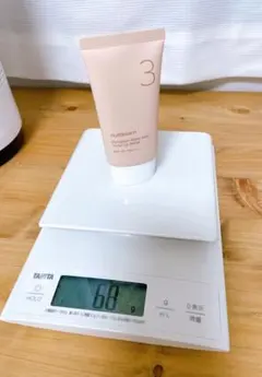 ナンバーズイン 3番 トーンアップクリーム ノーファンデ陶器肌のサムネイル