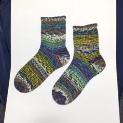No.64　オパール毛糸で編んだジョグレスソックス