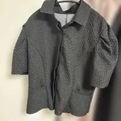 ふくれジャガードパフスリーブブラウストップス　黒