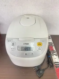 タイガー炊飯器 炊きたて JBH-G181W　一升炊き　25年製　リコール不該当 タイガー炊飯器 炊きたて JBH-G181W 一升炊き 25年製 リコール不