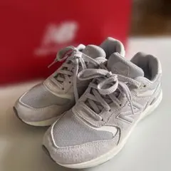 New Balance WW880 ウォーキングスニーカーグレー