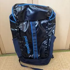 Patagonia Black Hole 25L ブラックホールリュックのサムネイル