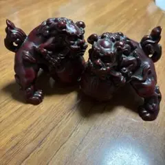 漆塗り？獅子像 対