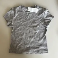 ユニクロ　グレー 半袖 Tシャツ　ミニT