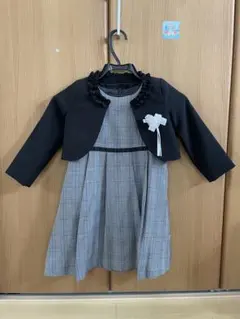 フォーマルドレスとジャケットセット