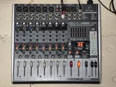 Behringer XENYX X1204USB アナログミキサー 本体 - メルカリ