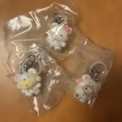 ハローキティ カプセルトイ めじるしアクセサリー ふわふわスノー 3個セット