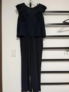 ネイビー フリル付きセットアップ