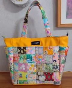 【限定】アニバーサリーパッチワーク　マルチカラー　ポケットいっぱいトートバッグ♬