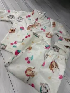 パウパトロールパジャマ110センチ　上下セット