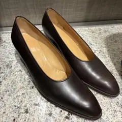 HERMES ダークブラウン レザーパンプスのサムネイル