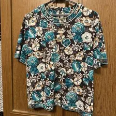 レリアン ⭐︎フラワープリント Tシャツ　13号のサムネイル