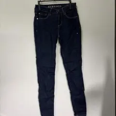 GUESS ダークブルースキニージーンズ