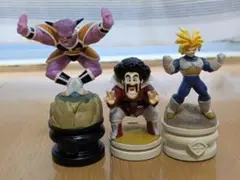 KING 孫悟空 超サイヤ人 ドラゴンボールZ チェスピース 悟空VSフリーザ